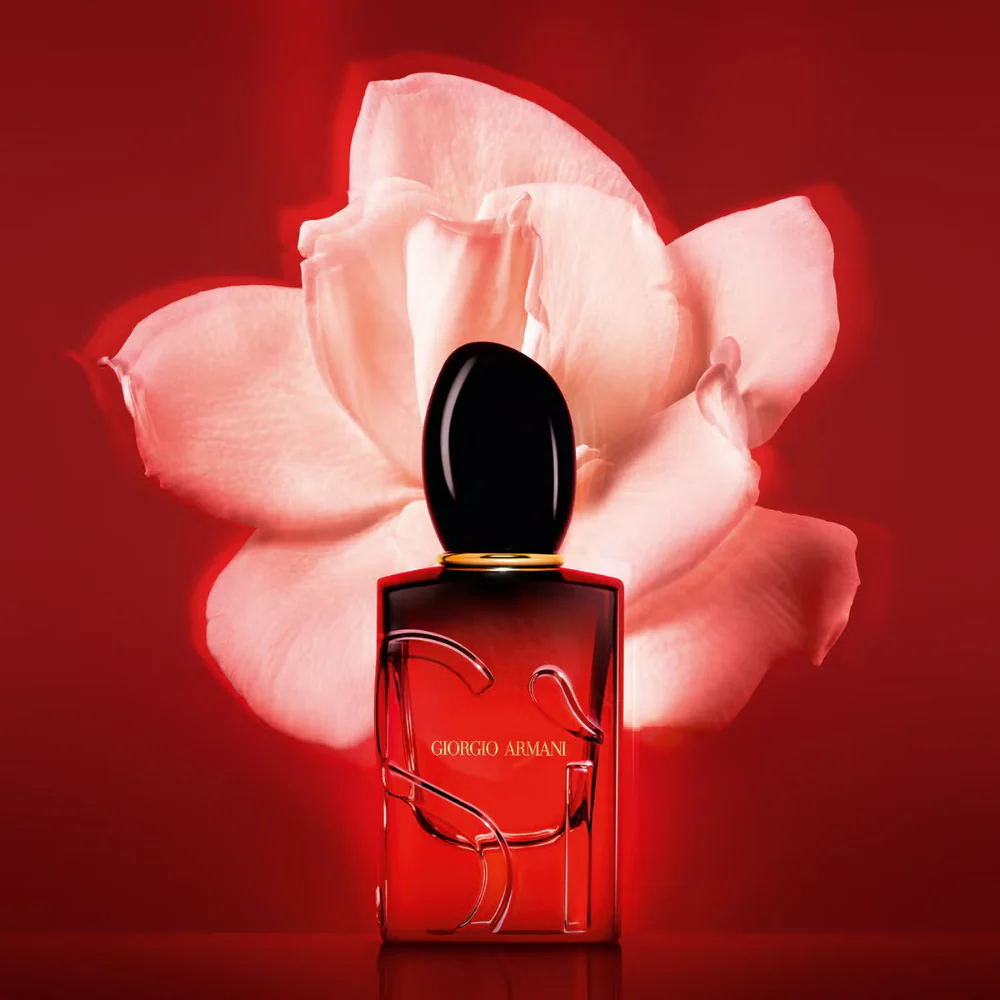 Giorgio Armani Si Passione Intense Eau De Parfum 50ml - Image 3