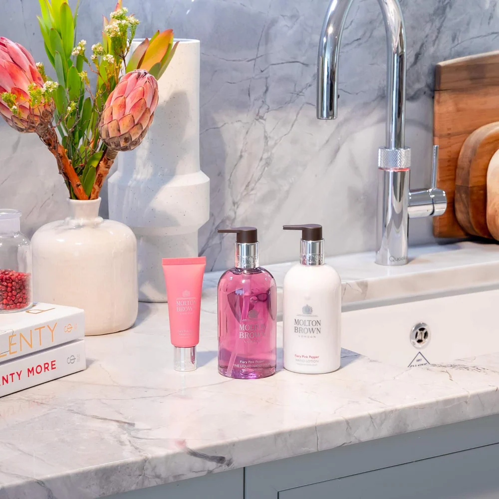 Molton Brown Fiery Pink Pepper Hand Lotion 300ml - Image 3