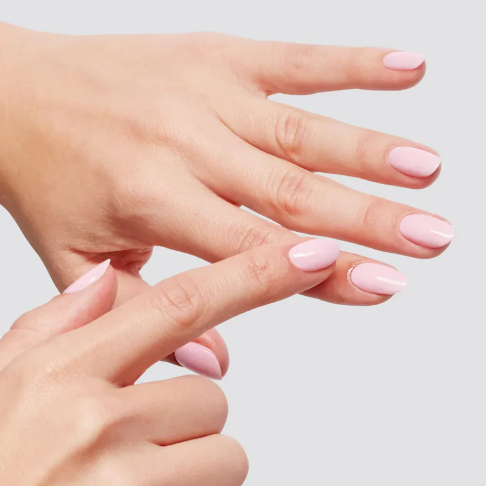 OPI Nature Strong Glow Up Nail & Cuticle Oil 15ml - Image 3