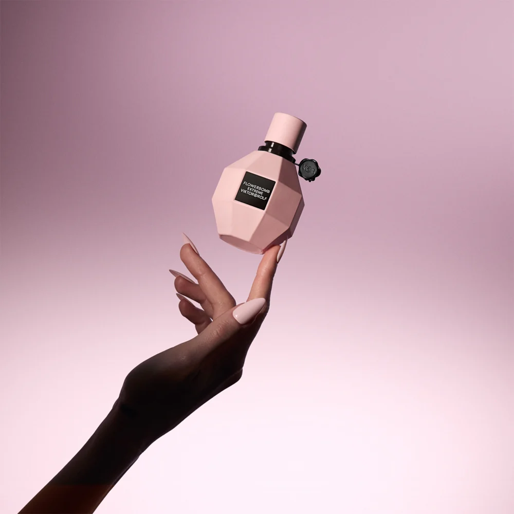 Viktor & Rolf Flowerbomb Extreme Eau De Parfum Intense 100ml - Image 5